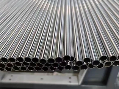 Comparând tipurile populare de tuburi inoxidabile duplex pentru uz industrial