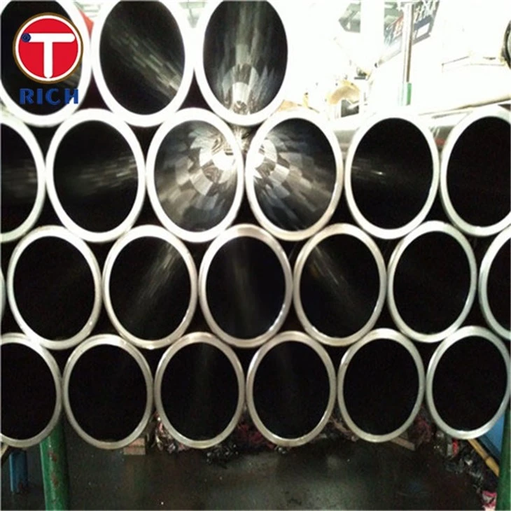 Seamless Steel Tubes For Petroleum Cracking